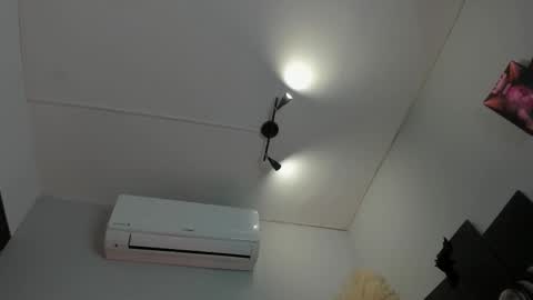 Snapshot of alicepoixxxon chatting on 6, 1, 2026 ALICE online show from 6, 1, 2026