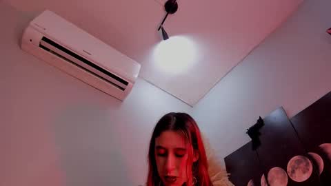 Snapshot of alicepoixxxon chatting on 9, 1, 2026 ALICE online show from 9, 1, 2026