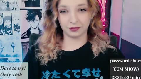 Snapshot of aliceriddle1 chatting on 6, 4, 2026 aliceriddle1 online show from 6, 4, 2026