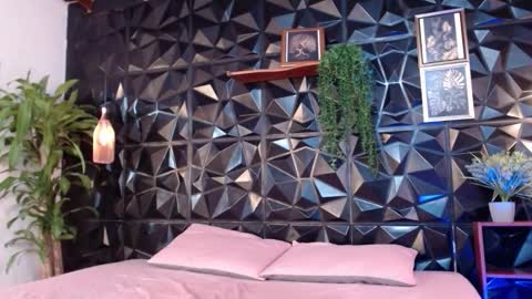 Alicia online show from 11, 3, 2026