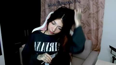 ALICIA  online show from 2, 3, 2025