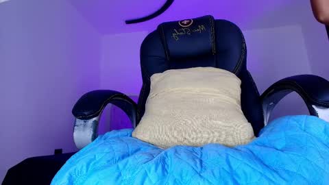 Alicia Kyse  online show from 22, 4, 2026