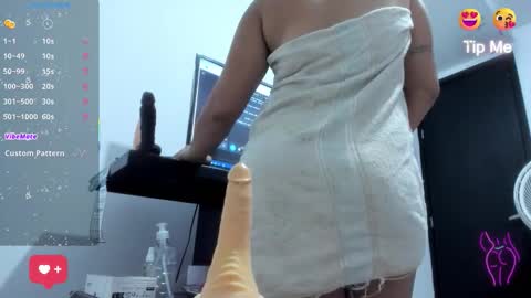 alicia_whittee online show from 13, 9, 2025