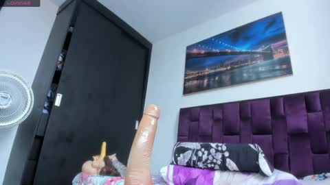 Snapshot of alicia_whittee chatting on 11, 5, 2026 alicia_whittee online show from 11, 5, 2026