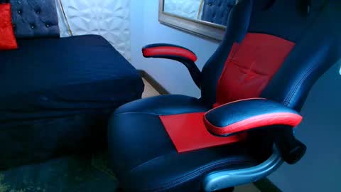 Ali online show from 8, 11, 2025