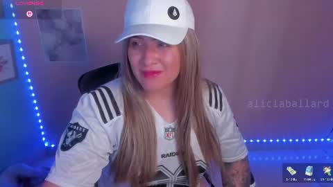 Jennyfer online show from 2, 8, 2026