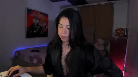 Snapshot of aliciabiden chatting on 4, 12, 2024 aliciabiden online show from 4, 12, 2024