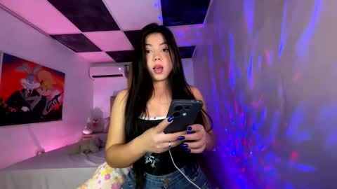 Snapshot of aliciabiden chatting on 8, 3, 2025 aliciabiden online show from 8, 3, 2025