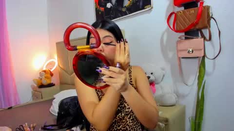 Snapshot of aliciabiden chatting on 13, 10, 2025 aliciabiden online show from 13, 10, 2025