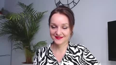 Alicia online show from 8, 1, 2025