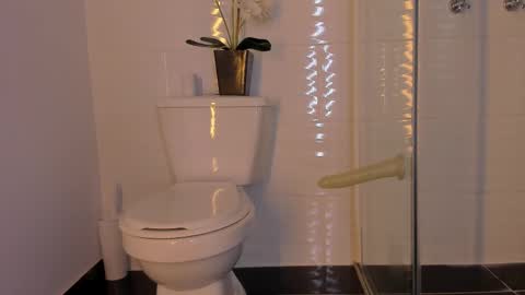 Ali Diaz online show from 1, 3, 2025