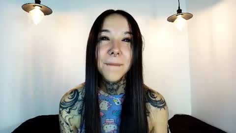    online show from 25, 7, 2026
