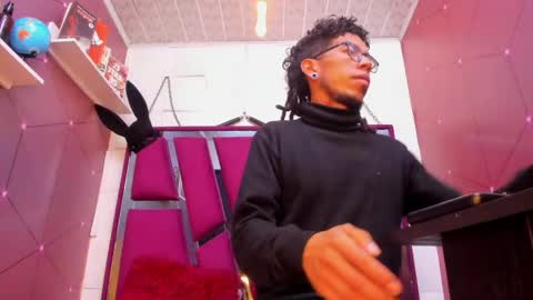 Snapshot of alien_high chatting on 26, 9, 2025 AlienHigh FlashNigga online show from 26, 9, 2025