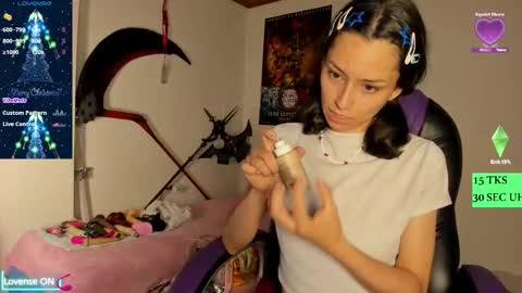 Snapshot of alien_universe chatting on 24, 11, 2025 Aiko Independent Model online show from 24, 11, 2025