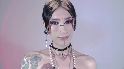 Snapshot of alienexxx chatting on 29, 12, 2024     online show from 29, 12, 2024