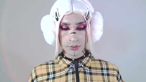 Snapshot of alienexxx chatting on 14, 2, 2025     online show from 14, 2, 2025