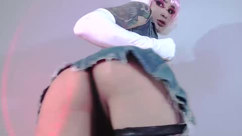 Snapshot of alienexxx chatting on 19, 2, 2025     online show from 19, 2, 2025