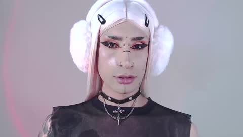 Snapshot of alienexxx chatting on 25, 2, 2025     online show from 25, 2, 2025