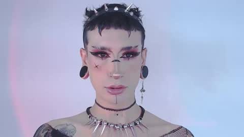     online show from 8, 5, 2026