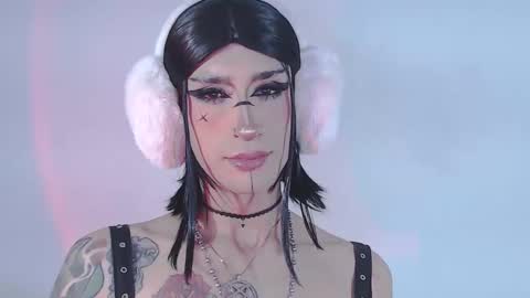 Snapshot of alienexxx chatting on 16, 5, 2026 online show from 16, 5, 2026