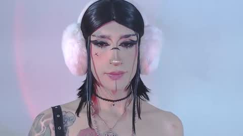 Snapshot of alienexxx chatting on 16, 5, 2026 online show from 16, 5, 2026