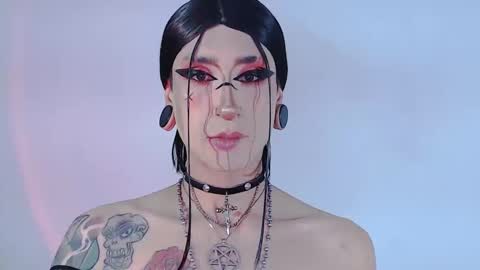 Snapshot of alienexxx chatting on 11, 6, 2026 online show from 11, 6, 2026