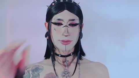 Snapshot of alienexxx chatting on 13, 6, 2026 online show from 13, 6, 2026