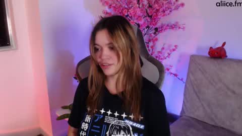 aliicefm online show from 6, 10, 2025