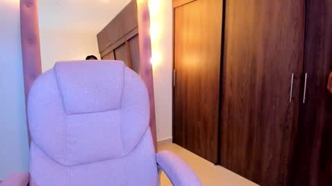 IG Alik nasso    online show from 14, 2, 2026