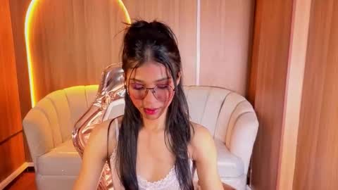 alina_b_ online show from 29, 3, 2026