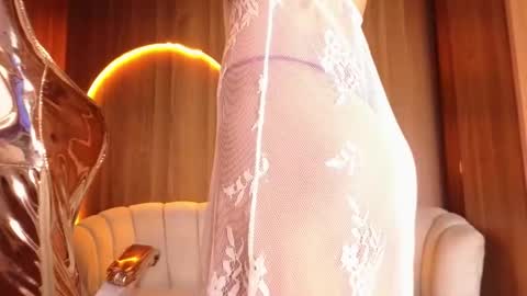 alina_b_ online show from 8, 5, 2026