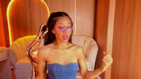 alina_b_ online show from 11, 7, 2026