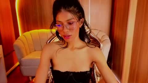 alina_b_ online show from 23, 7, 2026