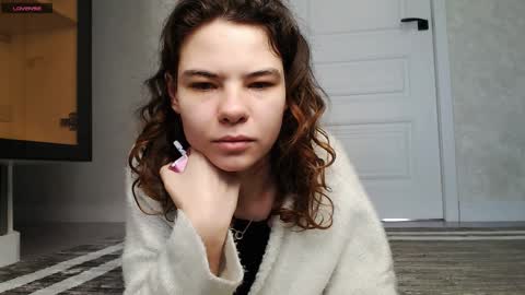 Alina online show from 5, 4, 2026