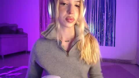 Alina  online show from 26, 10, 2025