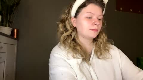 Alina online show from 10, 5, 2026
