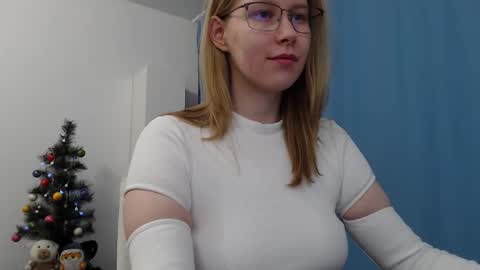 Snapshot of alinasei chatting on 6, 1, 2026 alinasei online show from 6, 1, 2026