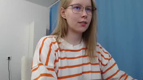 Snapshot of alinasei chatting on 9, 1, 2026 alinasei online show from 9, 1, 2026