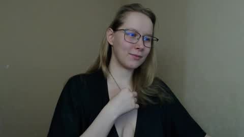 Snapshot of alinasei chatting on 10, 2, 2026 alinasei online show from 10, 2, 2026