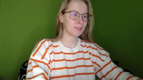 Snapshot of alinasei chatting on 2, 3, 2026 alinasei online show from 2, 3, 2026