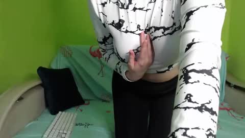 Snapshot of alinasei chatting on 8, 3, 2026 alinasei online show from 8, 3, 2026