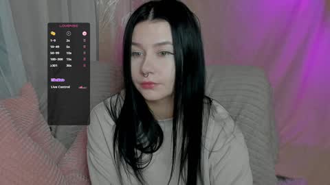 Aline Greeeen online show from 6, 1, 2025