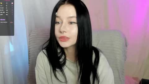 Aline Greeeen online show from 22, 2, 2025