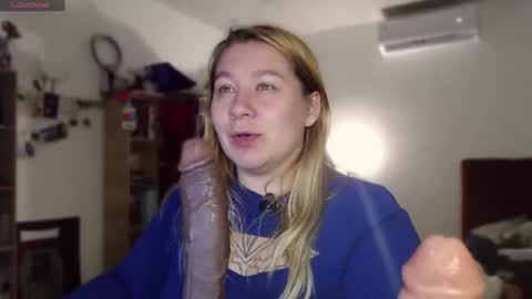 Snapshot of alisa_u chatting on 26, 6, 2026 alisa_u online show from 26, 6, 2026