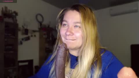 Snapshot of alisa_u chatting on 9, 8, 2026 alisa_u online show from 9, 8, 2026
