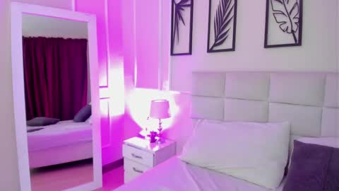     online show from 27, 2, 2025