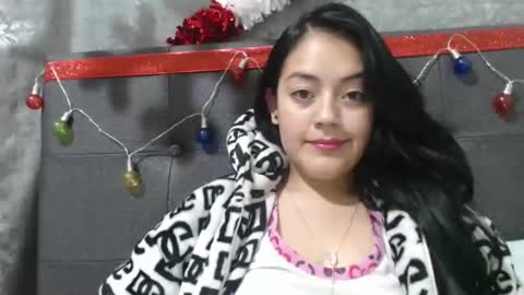 alisha_9997 online show from 8, 12, 2024