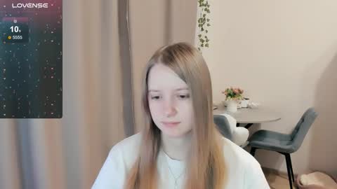 Snapshot of alisha_ley chatting on 2, 12, 2025 Alya online show from 2, 12, 2025