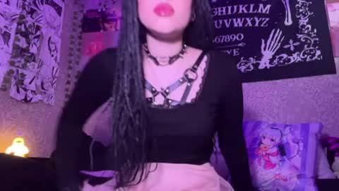 alisha_sky_ online show from 25, 5, 2026
