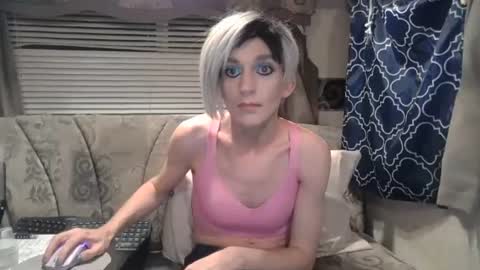 Snapshot of alishaluv chatting on 3, 8, 2026 Alisha online show from 3, 8, 2026
